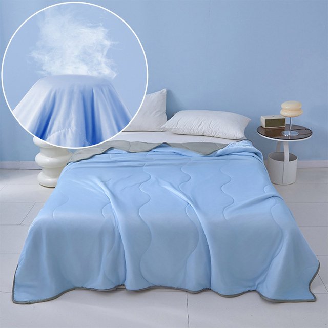 Pamqxs Cooling Blanket Ice Summer Quilt Lightweight Cooling Blanket Breathable Sofa Blanket Throw for Rooms Picnics Camping, Single Double Super King Bed Size(EC,200X230cm)