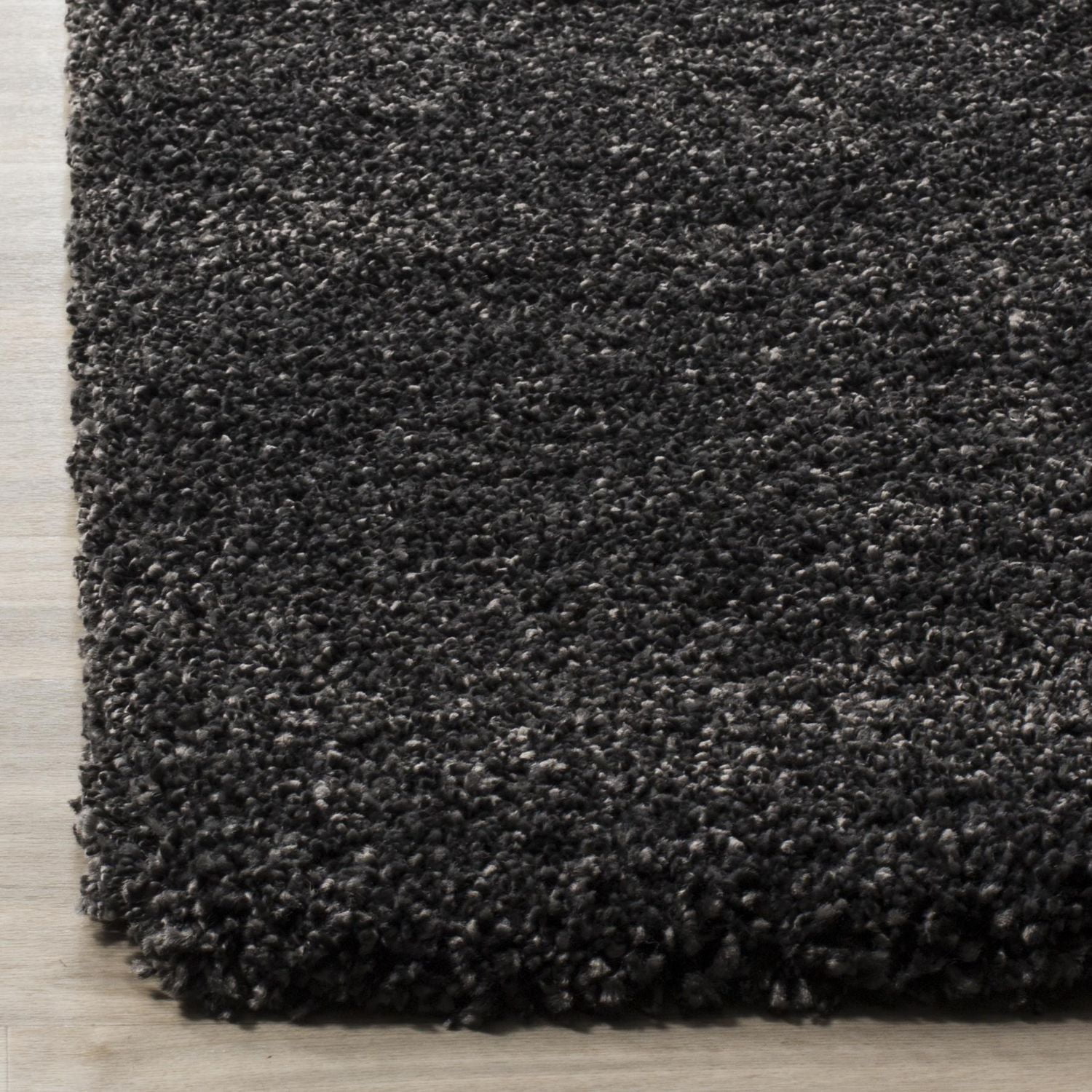 Safavieh Milan Harlow Tapis Peluche Solide Shag