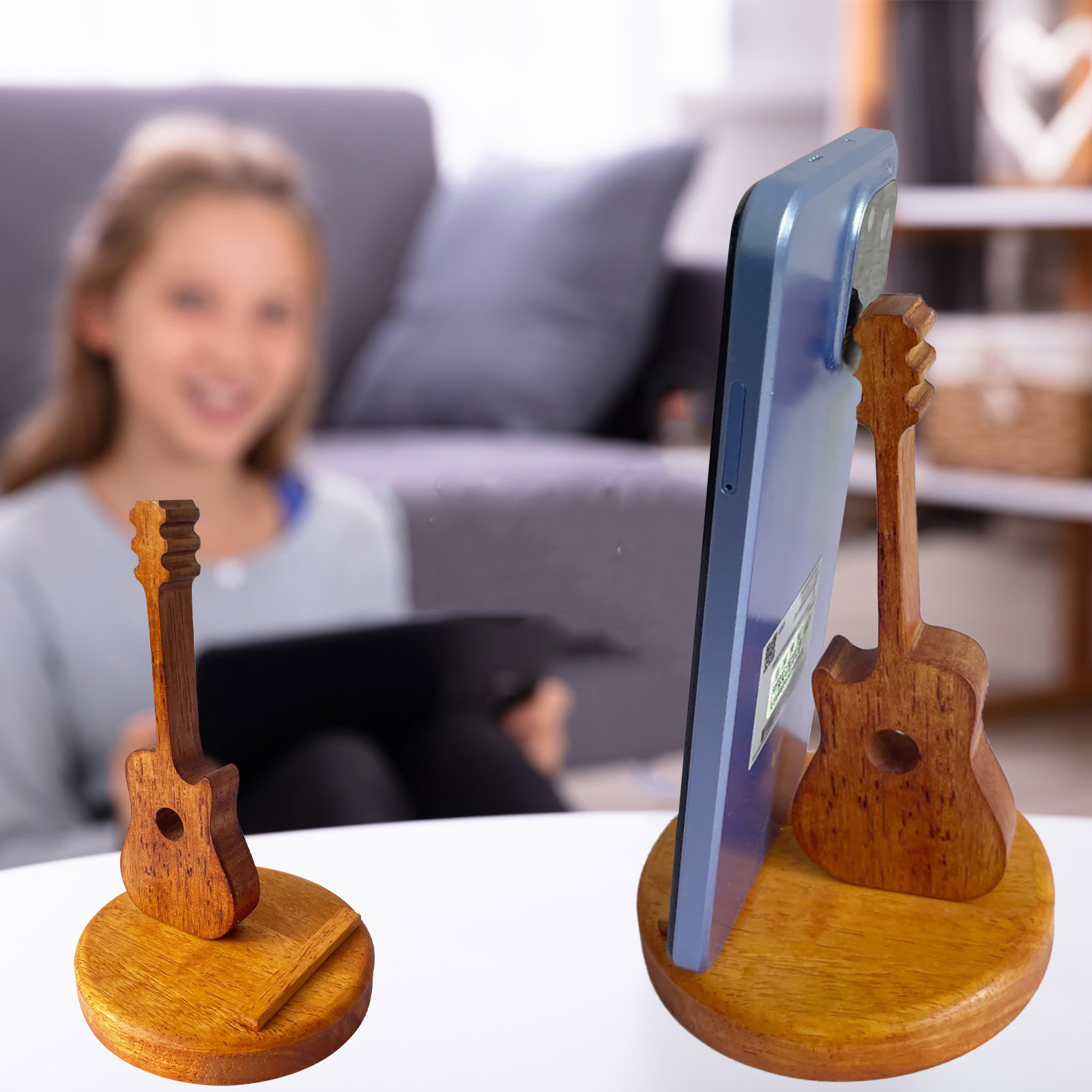 Birdeem Cell Phone Stand,Cell Phone Stand,Guitar-Shaped Cell Phone Stand Wooden Phone Mount Ornament Guitar-Shaped Mobile Phone Frame Instrument Phone Support for Guitar Lovers,Phone Stand for Desk