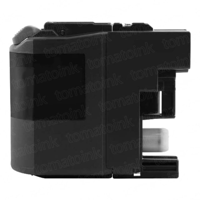 L-ink Cartouche d'Encre Noire Compatible LC209 (LC-209) Montrée en Gros Plan sur le Côté avec un Corps Rectangulaire compact en Plastique Noir et une Sortie d'Encre visible, Compatible avec les Imprimantes de la Série MFC-J5520DW, Offrant un Texte et des images Nets Certifiés ISO avec un Rendement de 2400 Pages à une Couverture de 5 %, Idéale pour une Impression Économique.