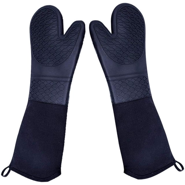 Mitaines de Four en Silicone Extra Longues Robustes de Qualité Commerciale Gants de Barbecue Résistants à la Chaleur avec Doublure en Coton Matelassée, Lot de 2. Ces Gants Noirs Présentent une surface en Silicone Texturée pour une Adhérence Antidérapante Supérieure et une Doublure en Coton Matelassée pour le Confort. Conçus avec une Manche Extra-Longue Mesurant 19,5 Pouces par 7,4 Pouces, Ils Offrent une protection contre la Chaleur Jusqu'aux Coudes, Résistent aux Températures jusqu'à 464 °F (240 °C). Idéals pour la Cuisson, le Gril et la Pâtisserie à l'Intérieur et à l'Extérieur. Faciles à Nettoyer et