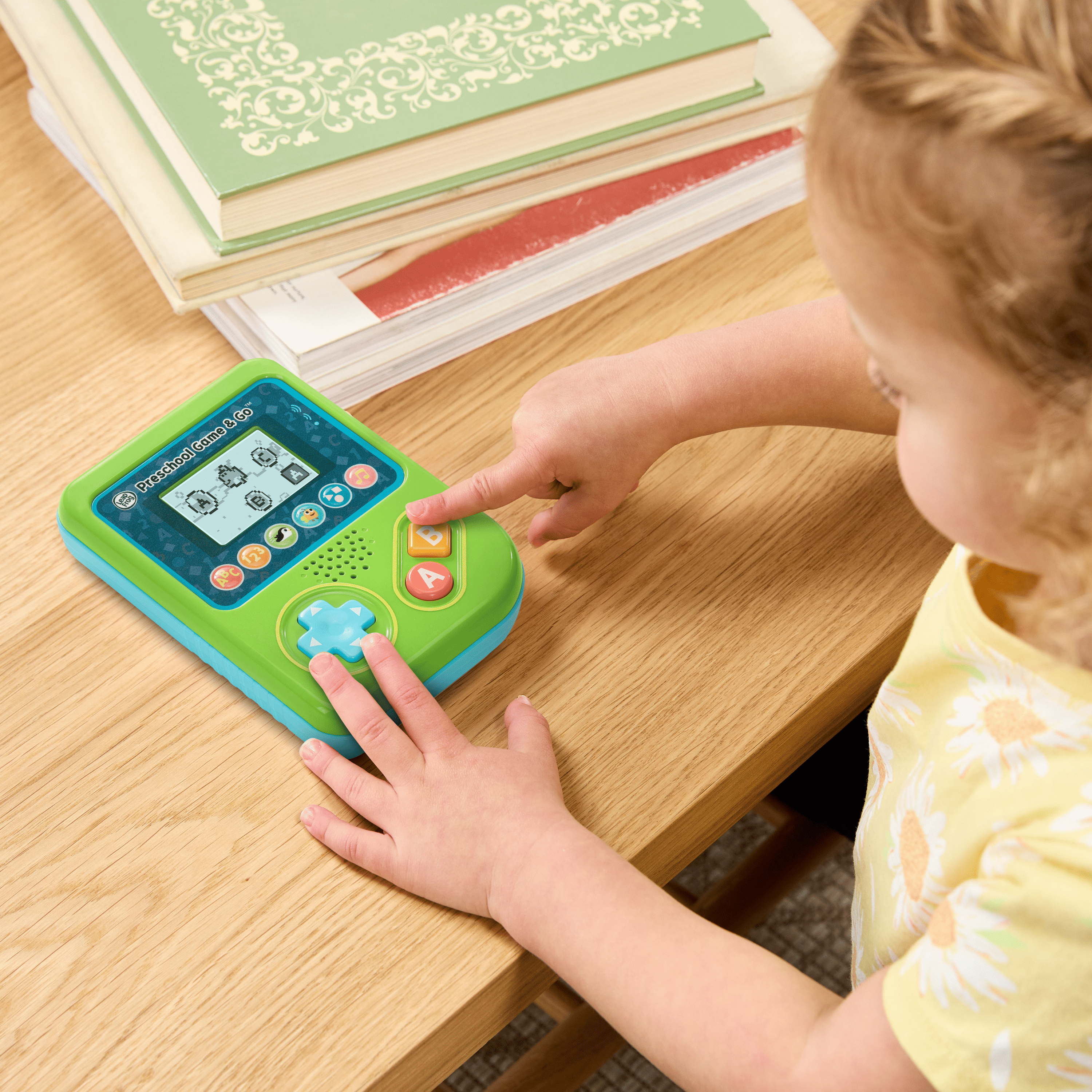 LeapFrog® V-Pocket, ma console éducative - Jeu vidéo portable - Version anglaise, 2+ Ans