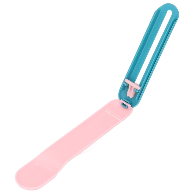 Cat Treat Squeeze Spoon, PP Plastic Exquisite Convenient Cat Snack Spoon Reliable For Watering For Cats Blue Spoon With Pink Handle