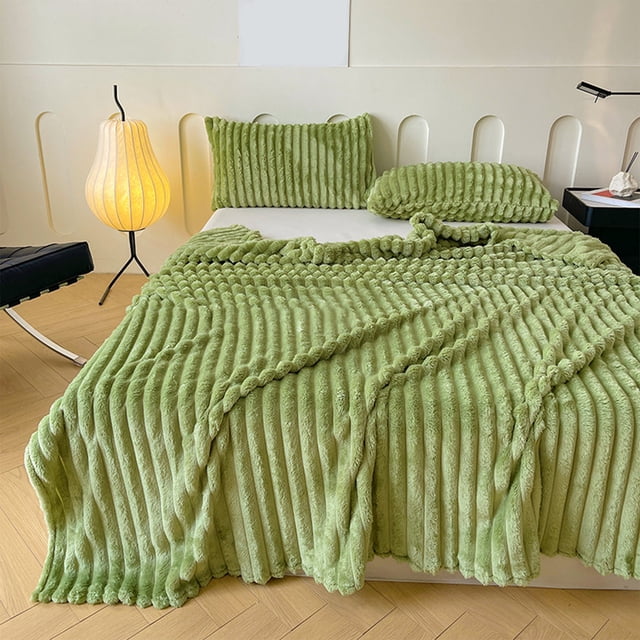 Rvkxad Flannel Fleece Throw Blanket, Warm Soft Striped Couch Bed Blanket 59x39 Inches, Cozy Microfiber Ribbed Throw, Large Sofa Blanket