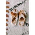 thumbnail image 3 of Pantoufle en Fausse Fourrure Elk Valley - Camel + Os, 3 of 4