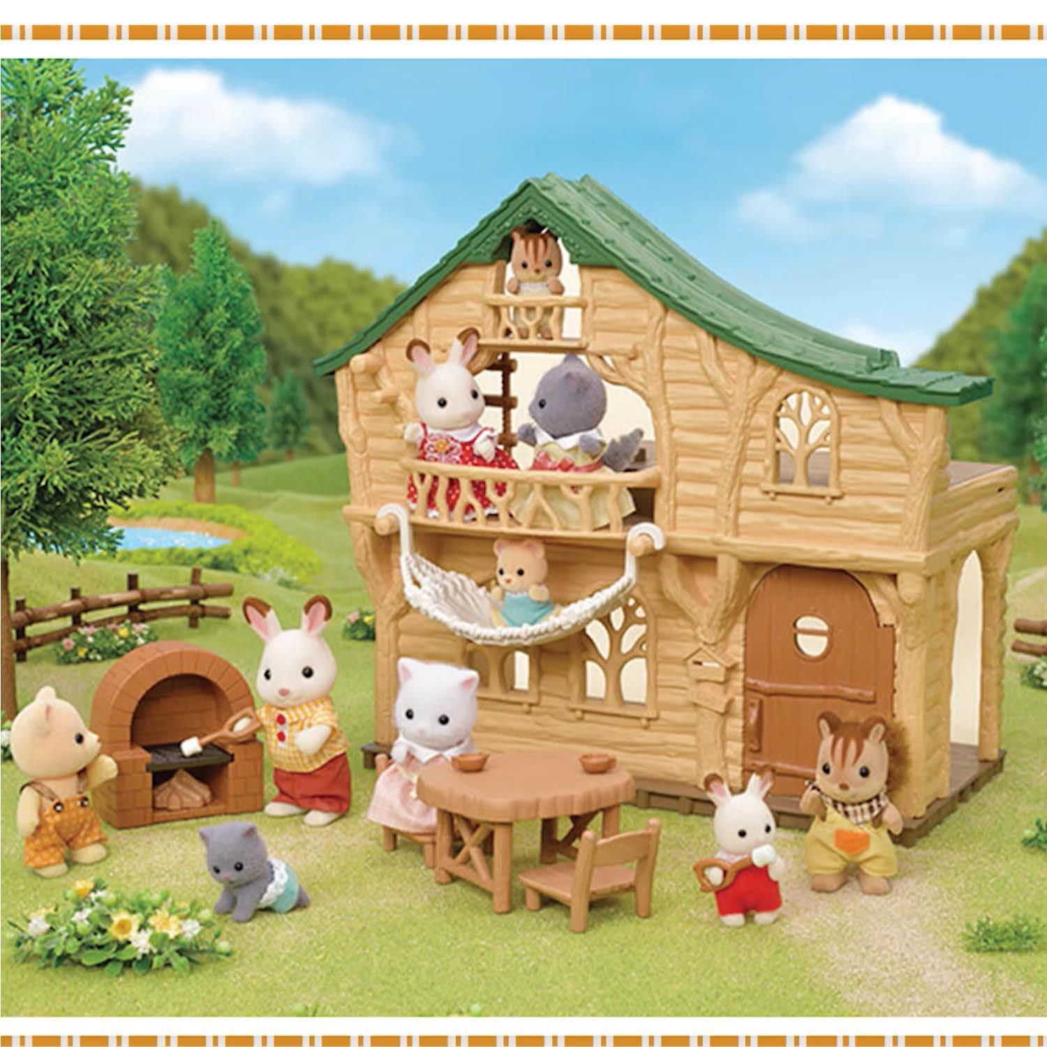 Coffret-cadeau - Auberge au bord du lac de Calico Critters, ensemble de jeu pour maison de poupée avec meubles et figurine