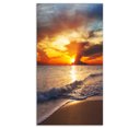 thumbnail image 2 of Coucher de Soleil Jaune sur une Plage Lugubre Plage Moderne, 2 of 3