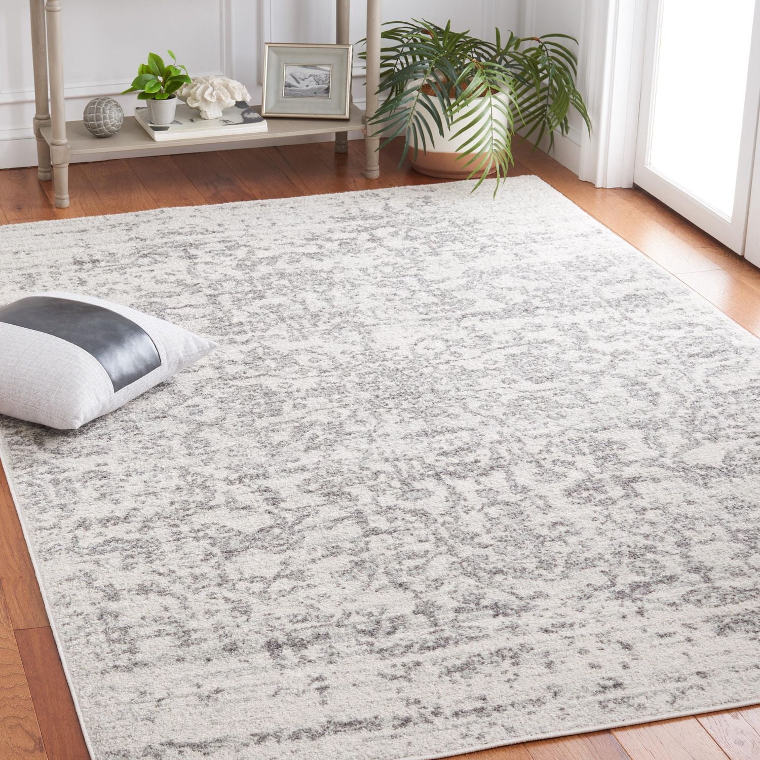 SAFAVIEH Madison Katina Tapis Traditionnel Délavé