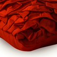 thumbnail image 2 of The HomeCentric Housse de Coussin Housses de Coussin Lot de 2 22x22 Pouces (55x55 cm) Housses de Coussin Rouges Style Vintage Volants Shabby Chic Housses de Coussins Décoratives Satin Housses de Coussin Carrées Unies-Vintage Rouges, 2 of 3