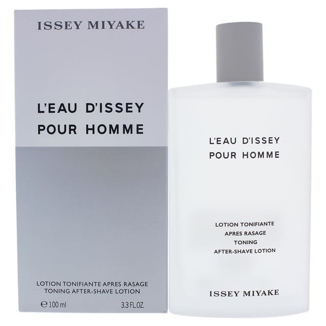 Leau Dissey par Issey Miyake pour Hommes - Lotion après-Rasage de 3,3 oz. une Bouteille en Verre Givré avec Texte Noir Audacieux Affichant le Nom du Produit, Assortie à Sa Boîte Assortie Présentant un design Minimaliste Gris et Blanc. Idéale pour la Toilette Masculine et les Soirées, Offrant un Parfum Aquatique Raffiné avec des Agrumes, des Épices, du Musc, de l'Ambre et des Bois.