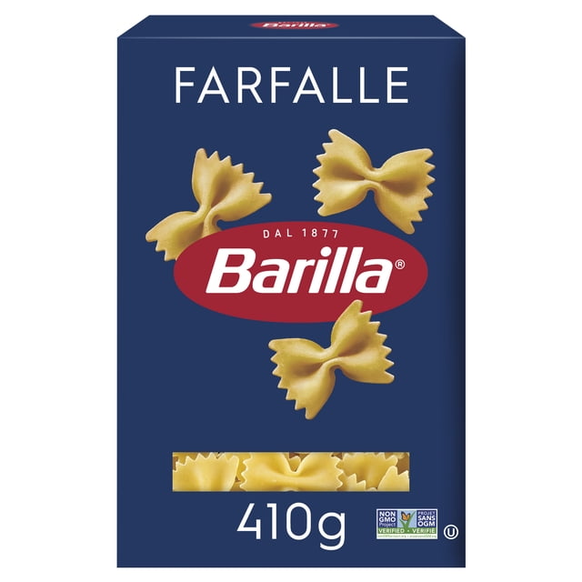 Barilla Boîte de Pâtes Farfalle en Bleu Foncé Montrant Trois Morceaux de Pâtes Sèches en Forme de Nœud Papillon, le logo Barilla Rouge, Poids de 410 g, et Marques de certification Vérifiées non-OGM et Casher.