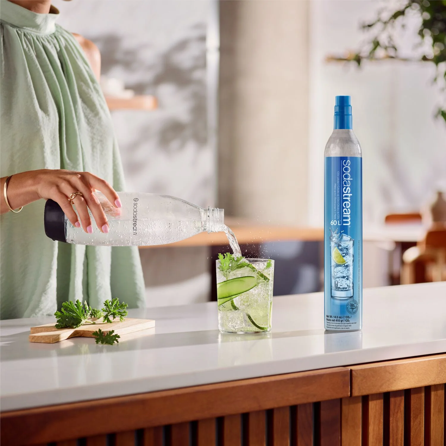 sodastream CO2ボンベ 60L 410g 3本セット SodaStream 60L Screw-In Blue CO2 Cylinder, Refill Exchange Program