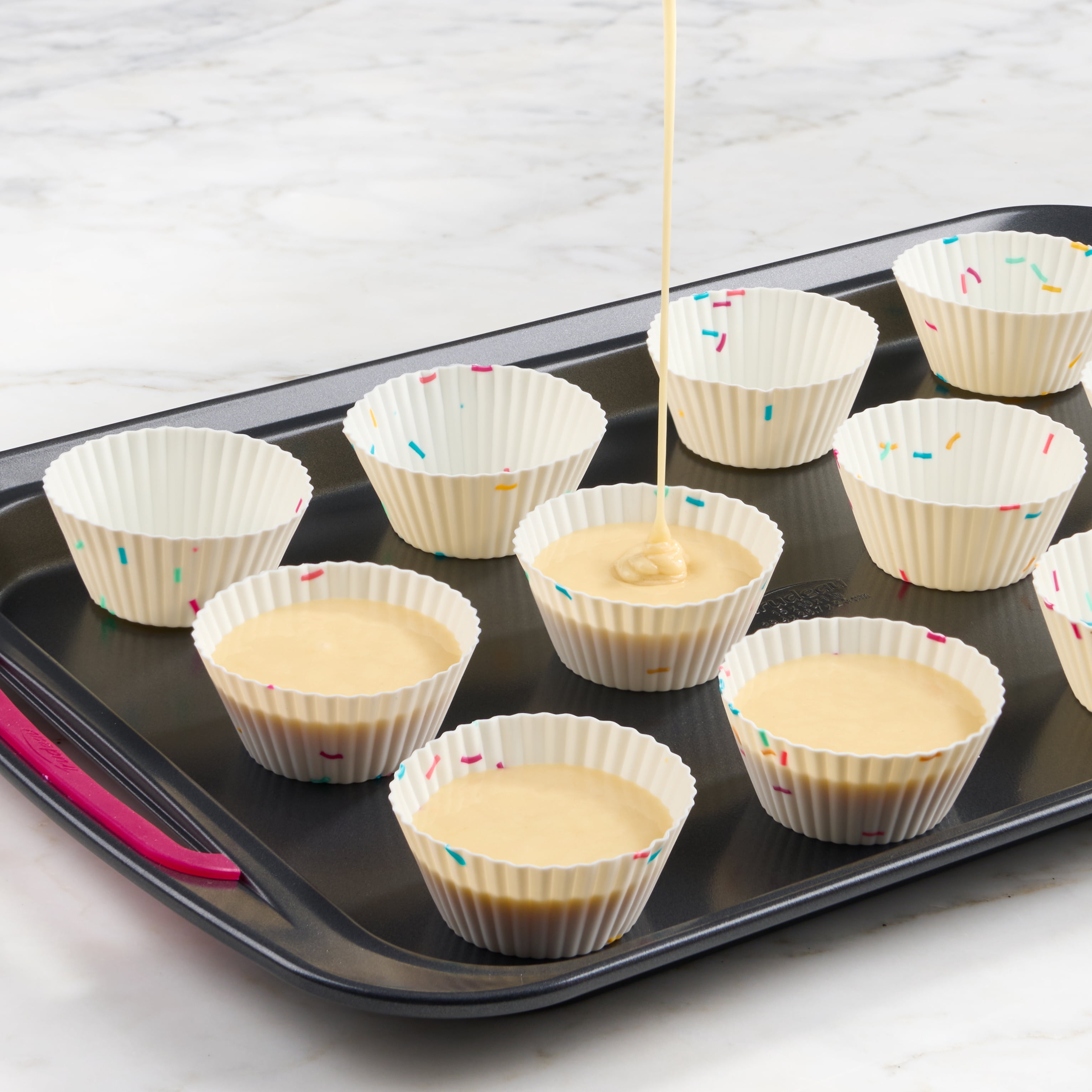 Trudeau Set of 12 Standard Silicone Muffin Cup Liners