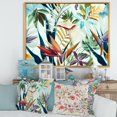 thumbnail image 3 of Designart Fleurs tropicales VIntage I ART MURAL À CADRE FLOTTÉ, 3 of 4