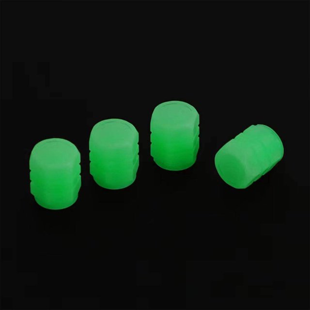 2x Car Valve Caps Covers Luminous for Stem Caps Universal Cars Electric Vehicle Green