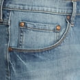thumbnail image 2 of Jean fuselé à coupe traditionnelle Wrangler pour hommes, 2 of 6