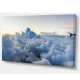 thumbnail image 2 of Nuages Lourds Bleu Clair dans le Ciel, 2 of 3