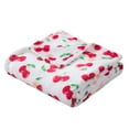 thumbnail image 2 of Couverture en peluche Mainstays cerise, 2 of 8
