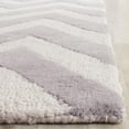thumbnail image 3 of Safavieh Cambridge Kaitlyn Tapis Chevron, 3 of 5