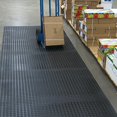 thumbnail image 3 of Rubber-Cal Tapis en Caoutchouc Roulé Antidérapant à Coin-Grip - Brun, 60 x 48 Po, 3 of 9