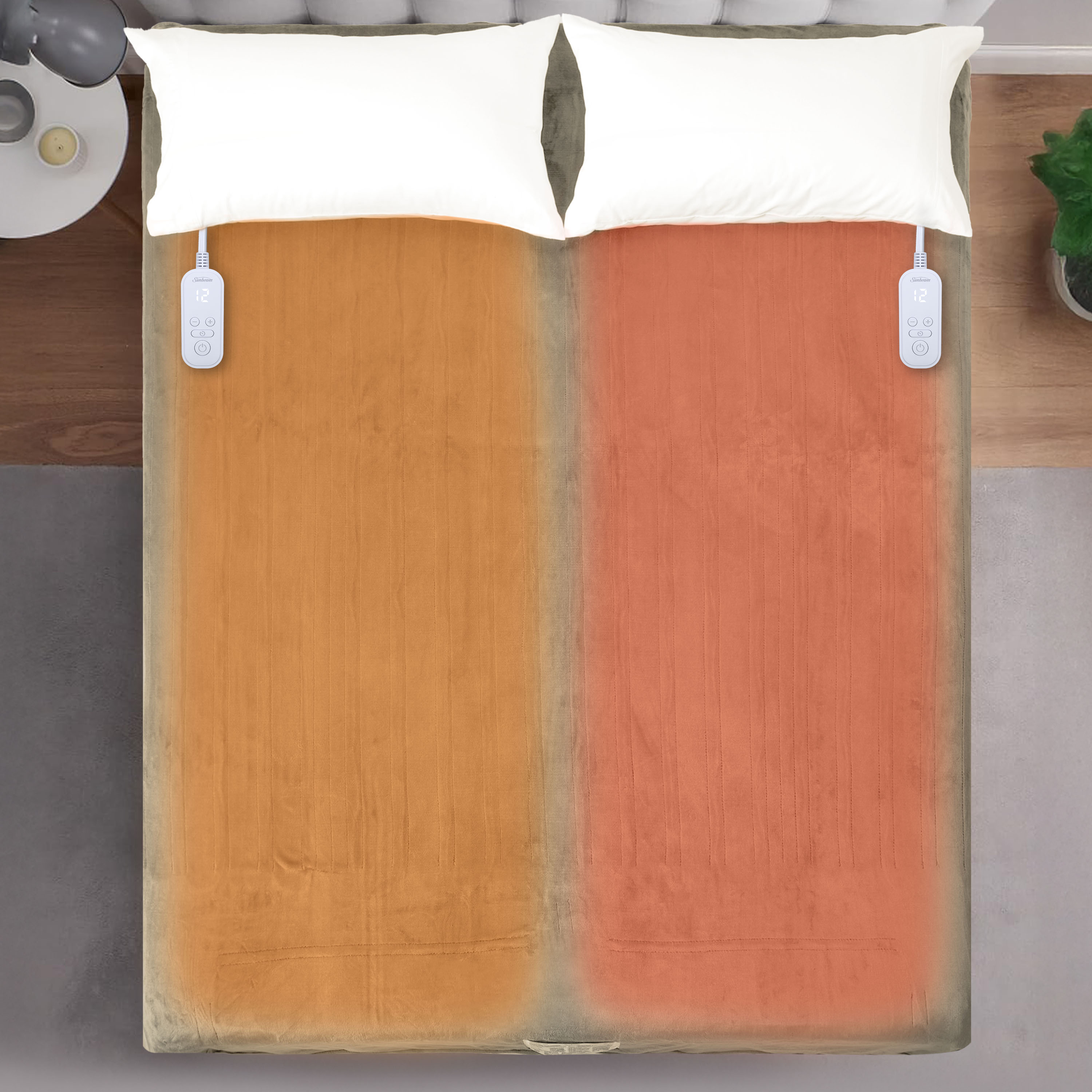 Couverture chauffante Sunbeam en velours taupe 12 réglages de chaleur format double/queen, 90 x 84 po