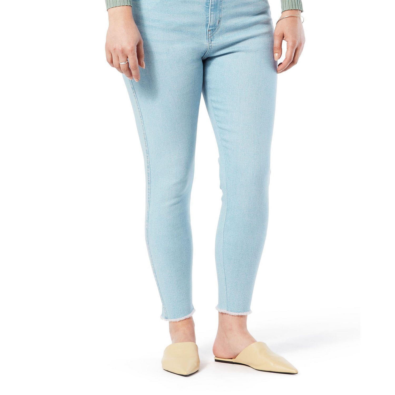 Levi Strauss Signature.MC Jean filiforme taille haute d'époque pour femme