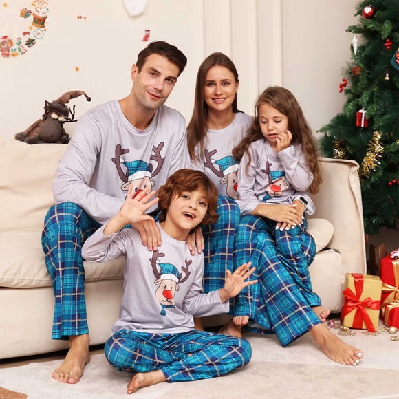 RKSTN Christmas Pajamas for Family Fashion Long Sleeves Tops and Pants Sleepwear for Dad / Mom/ Kids Cute Elk Snow Printed Matching Pajamas Set(Dad)