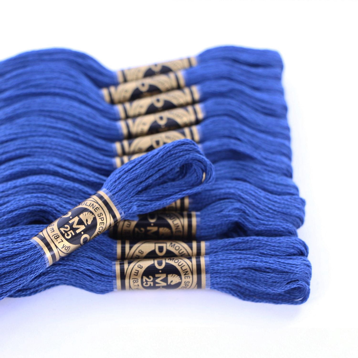 DMC bleu coton 6 Strand Floss 8 m (8.75 yd)