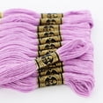 thumbnail image 2 of DMC 6 brins fil à broder en coton 8 m (8.7 yd), violet, 2 of 3