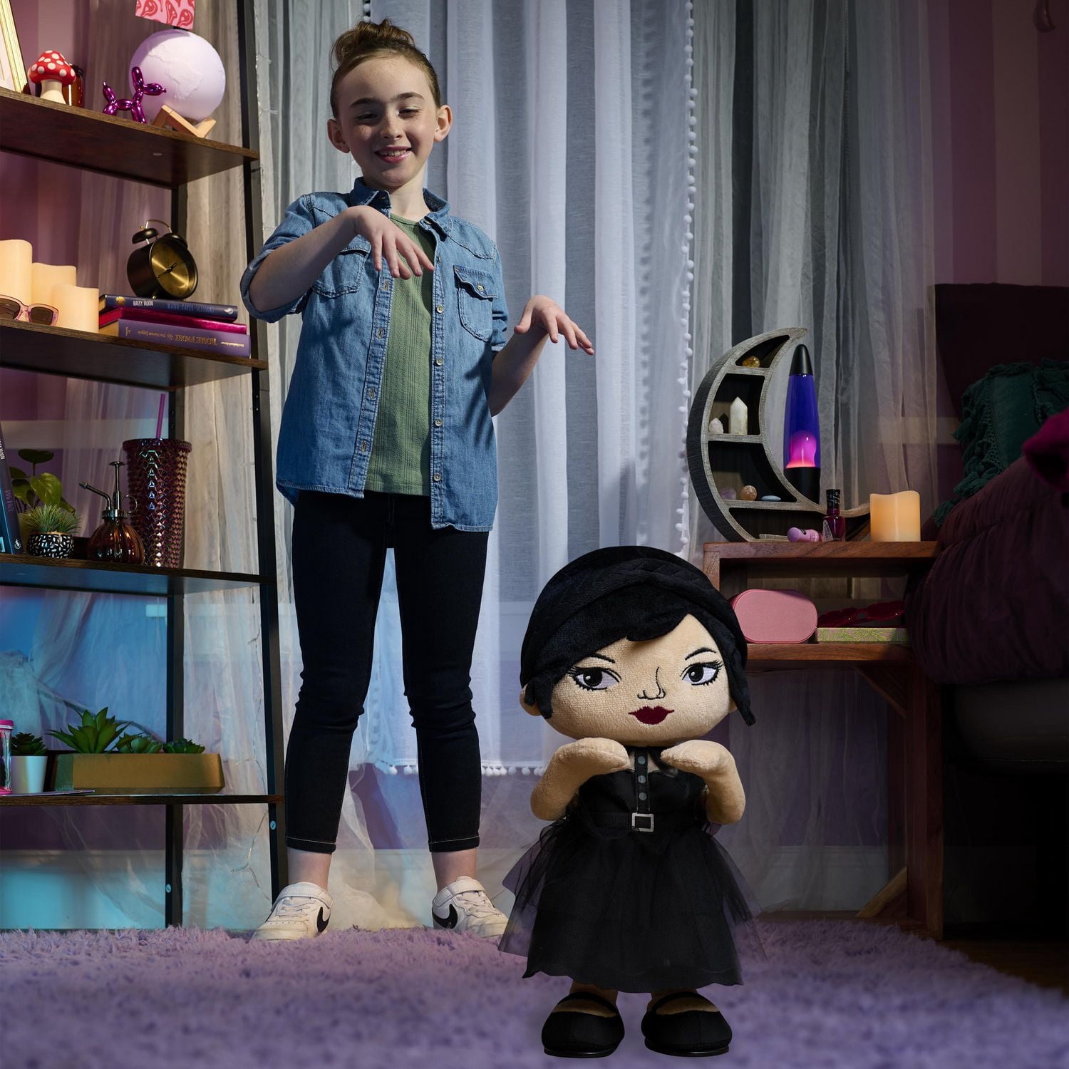 Poupée Mercredi dansante avec effets sonores, jouet interactif de 31,8 cm de haut, jeux d’imitation, jouets pour enfants de 3 ans et plus par Just Play