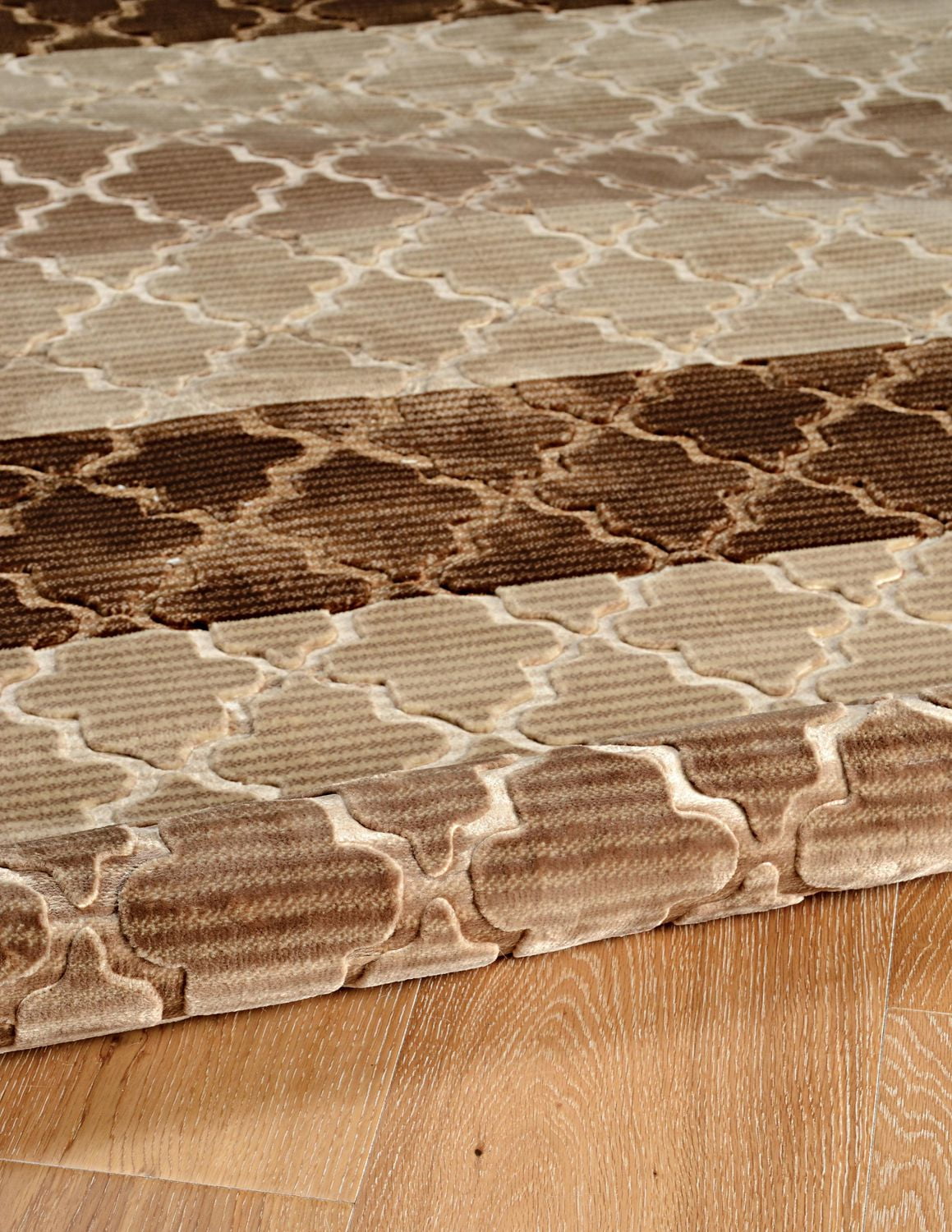 Tapis Evolution à rayures en treillis 8 pi x 10 3 po, beige et marron