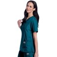 thumbnail image 2 of Landau Haut de Sarrau Zone à 3 Poches pour Femmes : Coupe Classique et Décontractée, Col en V, Durable Médical 70221, 2 of 6