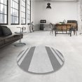 thumbnail image 4 of Ahgly Company Tapis de Zone Rond Gris Transitionnel pour Intérieur Lavable à la Machine, 4 Pieds Rond, 4 of 7