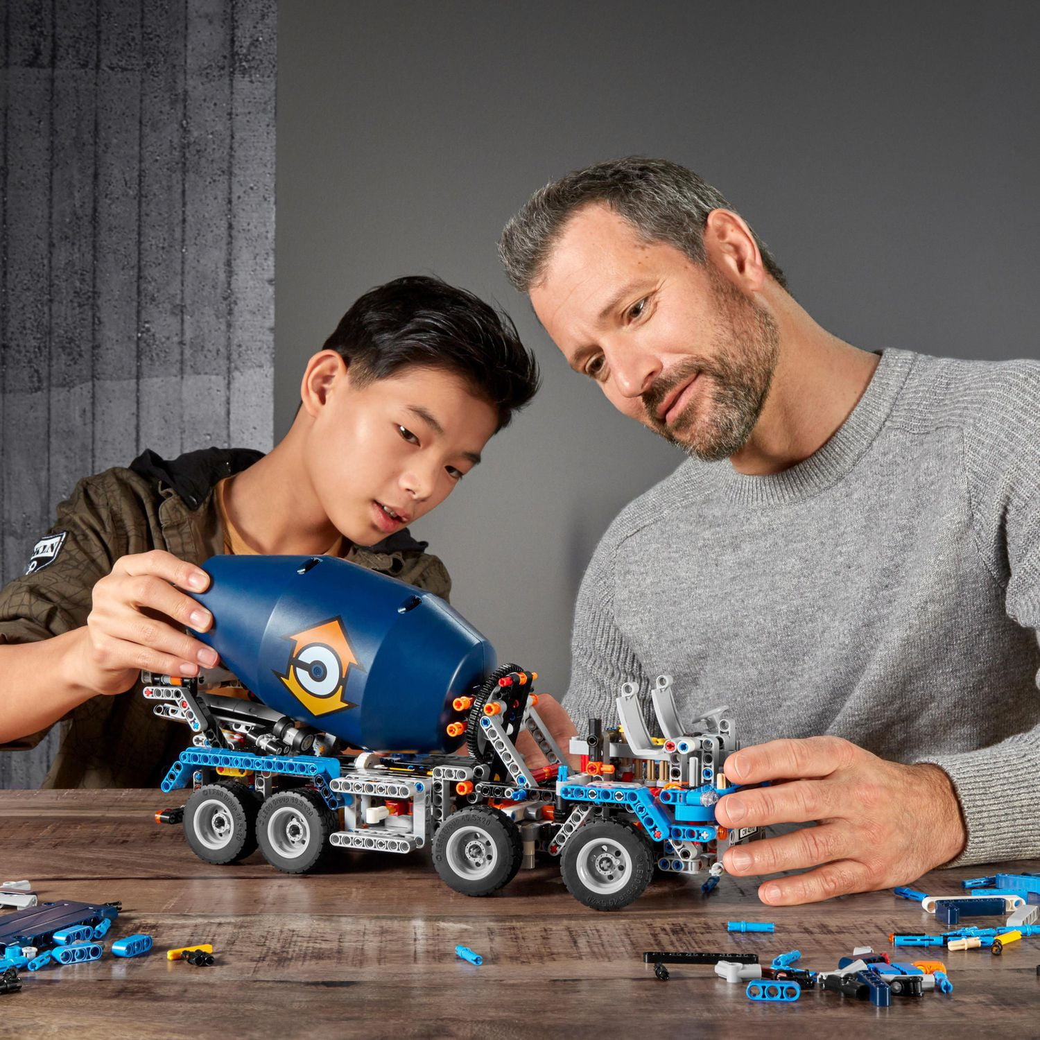 LEGO Technic Le camion malaxeur (42112) Ensemble de construction (1 163 pièces)