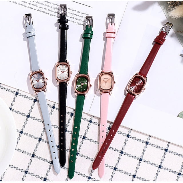 Montre Analogique à Quartz pour Femmes, Rétro et Décontractée, Petit Cadran Carré, avec Cadran Ovale en Alliage et Bracelets en Similicuir Bleu, Noir, Vert, Rose et Rouge. Dotée d'Une Fermeture à Boucle en Acier Inoxydable, Diamètre de surface de 20 mm, et d'Un Mouvement à Quartz. Idéale comme Montre-Bracelet de Bureau Ou pour Offrir Lors d'Occasion comme les Anniversaires et les Fêtes.