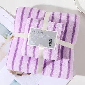 Ratfeit 2 Piece Towel Set-Ultra Soft Cotton, 2 Large Bath Towels 55.1" x 27.6" Hand Towels for Bathroom 29.5" x 13.8", Bath Towels Ideal for Everyday Use, Hotel & Spa