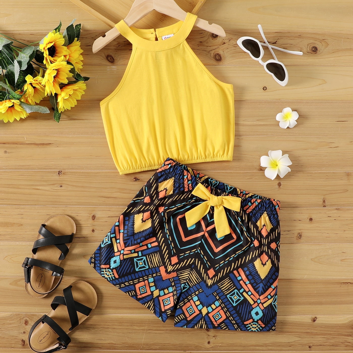 PatPat Kid Girls 2 Pieces Outfits Set Halter Tank Top Bowknot Tropical Shorts Sizes 5-12