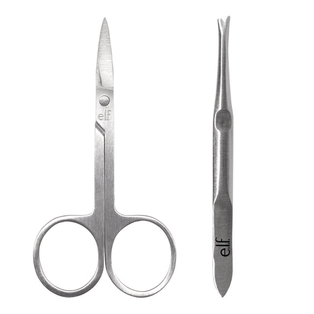 e.l.f. Cosmetics Trousse pour Sourcils sur Pointe Comprend des Ciseaux à Sourcils en Acier Inoxydable avec Lames Inclinées et Trous Ronds pour les Doigts, Jumelés à des Pinces Inclinées pour un Soin Précis des Sourcils, Tous Deux en Fini Argenté Mat, Convenant à la Manucure et aux Soins des Sourcils.