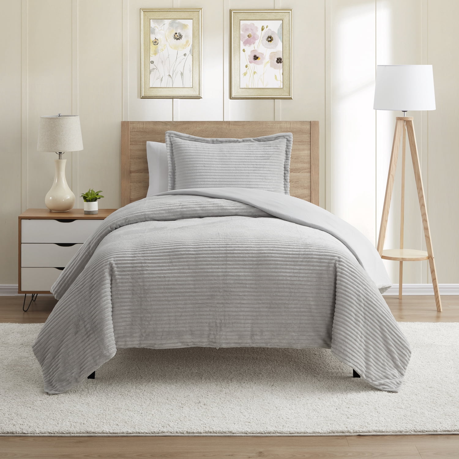 Nestl Duvet Cover Set, Reversible Front Cut Plush Fleece Design & Back Brushed Soft Microfiber for Comforters, 2 PC Set with Zipper Closure & Ties, Duvet Cover Twin, Silver Gray