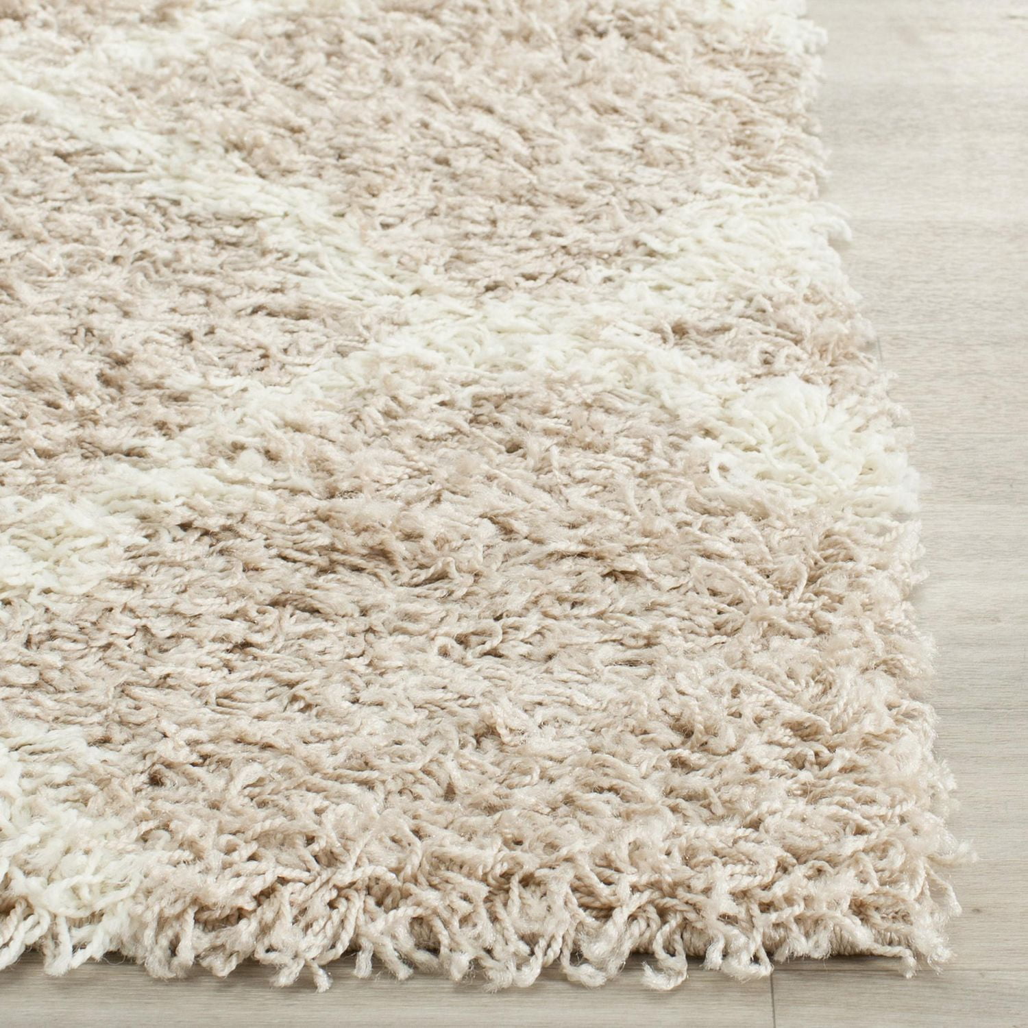 Safavieh Dallas Logan Tapis Géométrique Shag
