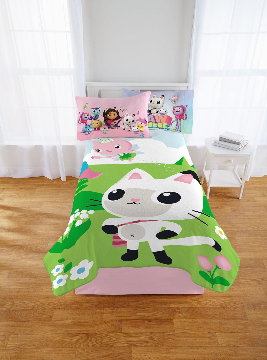 Gabby's Dollhouse "Pandy & Fairy" Blanket 62 x 90