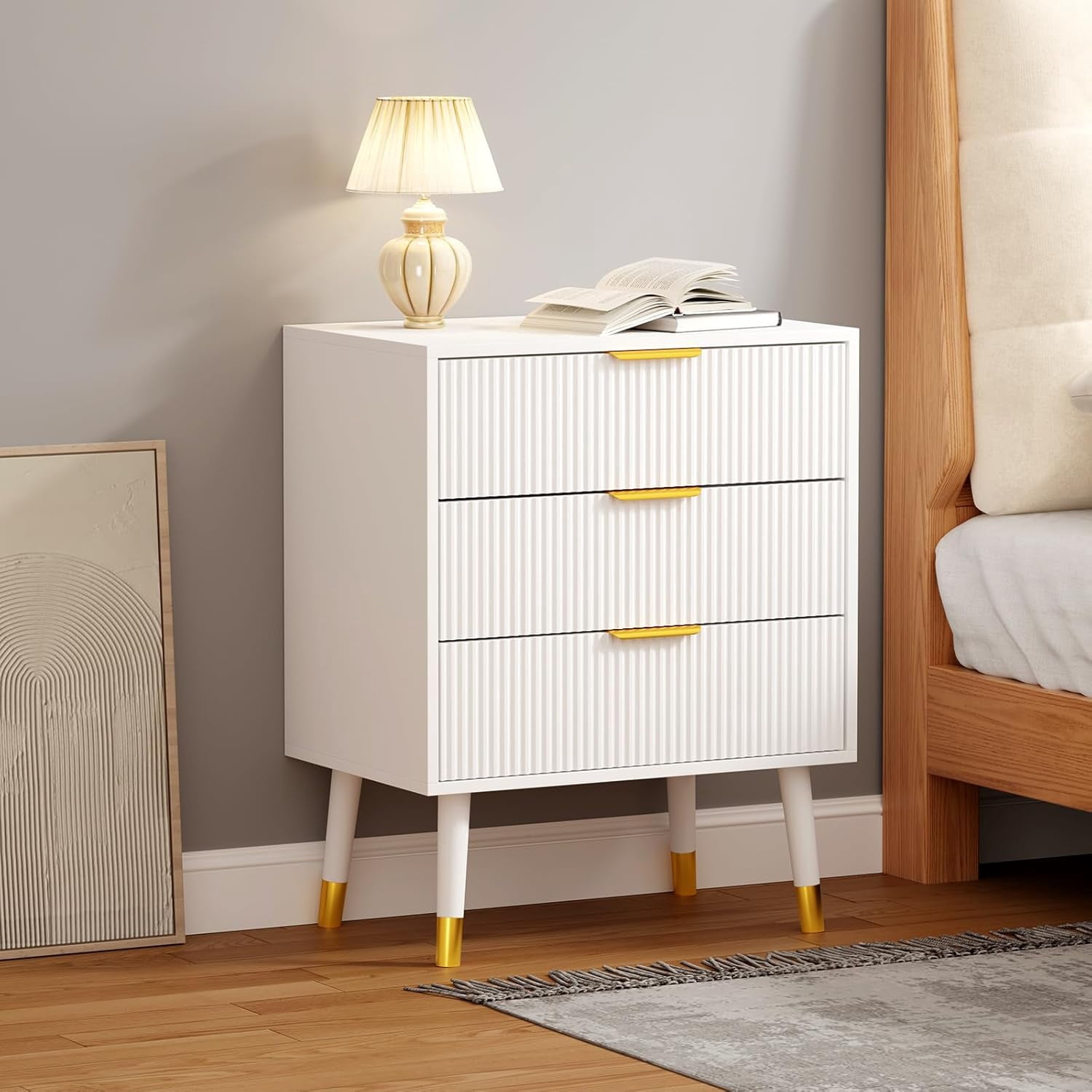 3 Drawer Dresser for Bedroom, Modern Nightstand with Wide Top, Chest of Drawers with Deep Drawers, Wooden Dresser, Side Table for Living Room, Hallway, Kids Room, White