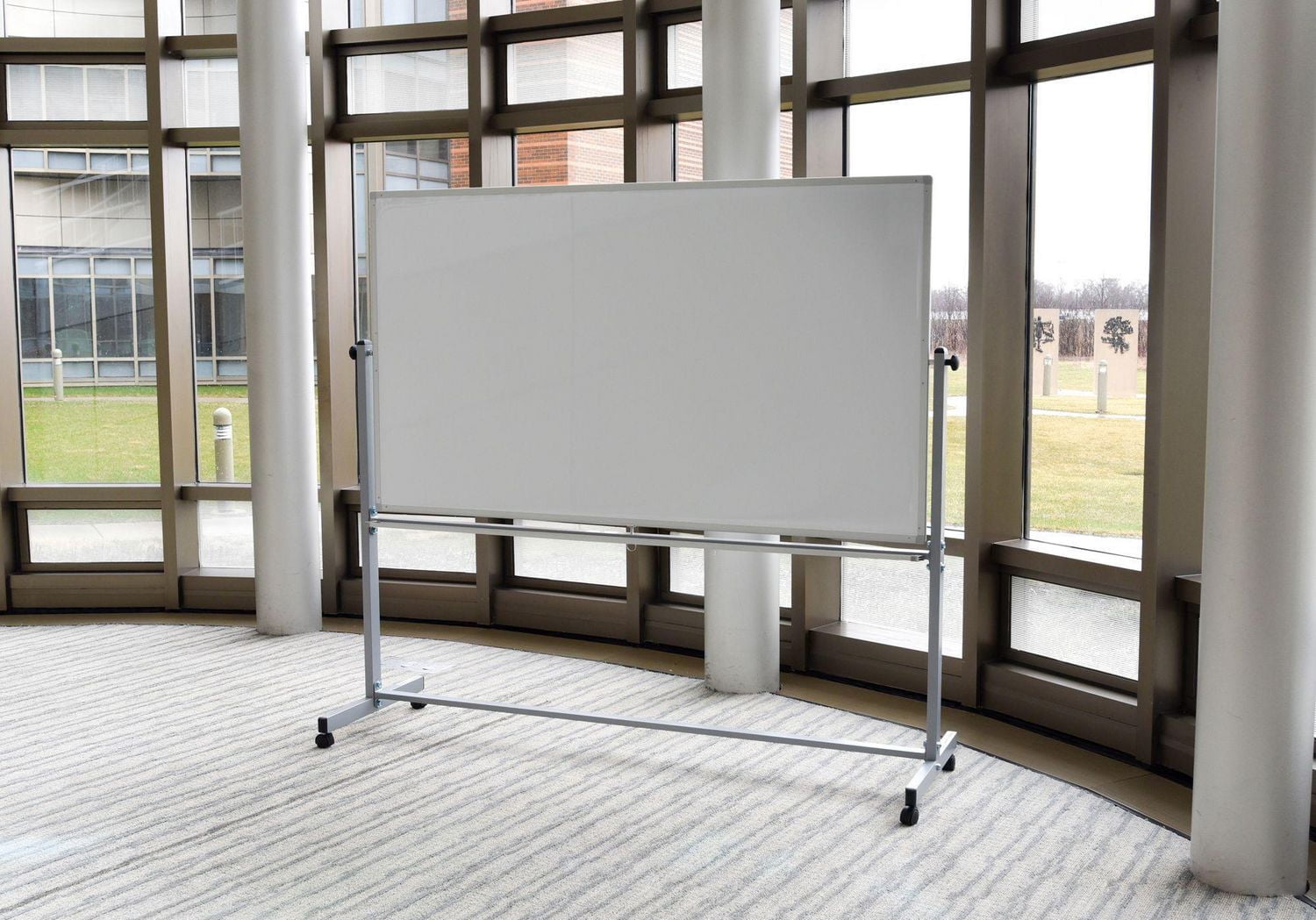 Tableau blanc double face Luxor 72"L x 40"H