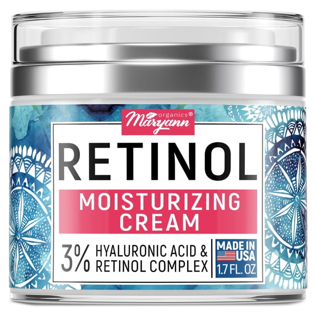 Maryann Organics, Rétinol, Crème Hydratante, 1,7 fl oz Photo du Pot pour le Visage Étiquetée Complexe d'Acide Hyaluronique à 3 % et de Rétinol et Maryann Organics, Marquée « Tous Types de Peau » sur l'Étiquette; Convient aux Soins Nocturnes et Est Souvent Utilisé comme Réparation Nocturne Ciblée pour les Zones sous les Yeux Ou Sujettes aux Plis.