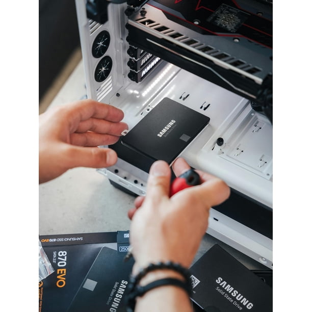 Internal SSD SAMSUNG 870 EVO 4TB SATA III 2.5'' Black - Walmart.ca