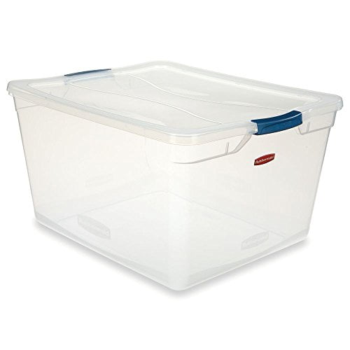 Rubbermaid Clever Store Bac de Rangement à Loquet, Transparent, 71 Pintes (FG3Q3200CLMCB). un Bac de Rangement Rectangulaire Transparent avec Couvercle à Loquet et Poignées Bleues, Idéal pour Organiser et Ranger les Articles Ménagers. Fabriqué en Plastique durable avec une Capacité de 71 Pintes pour un Grand Espace de Rangement.