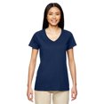 thumbnail image 1 of Gildan T-Shirt à Col en V pour Femmes en Coton Épais, 1 of 1