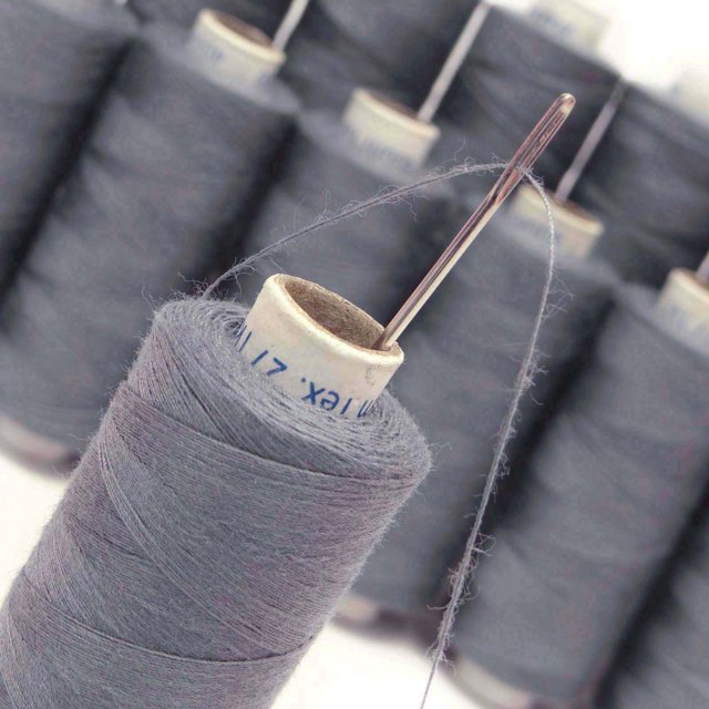 White Polyester Thread 20 Pcs New Spun Quilting Sewing Supplies Wholesale Spool