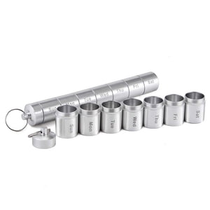 Organisateur Pill Organisateur Aluminium Boîte à pilules hebdomadaire pour les voyages 7 Day Pill Case Daily Medicine Organizer Waterproof 7 Compartiments Pill Container pour les vitamines Huile de poisson