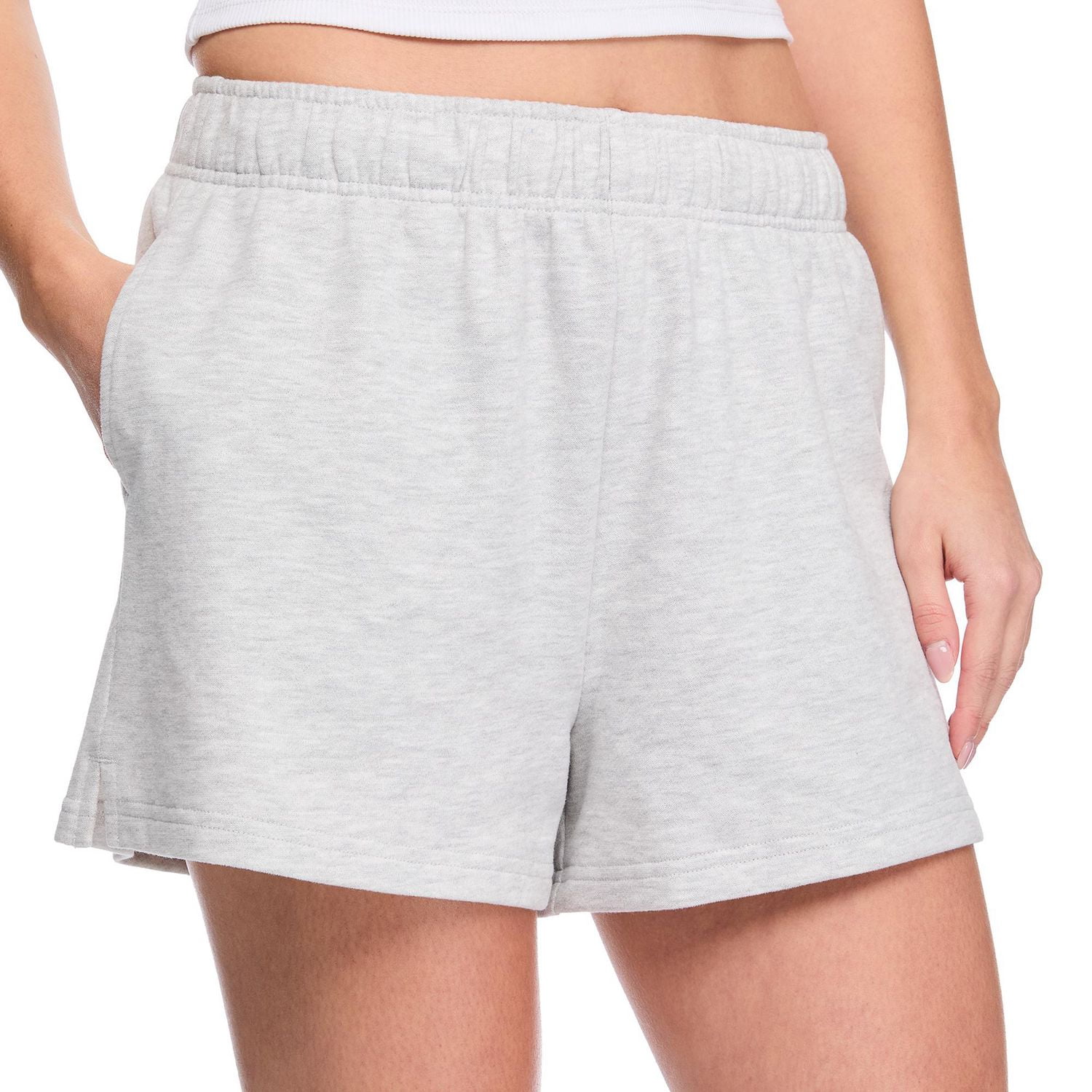 Short en tissu éponge bouclé No Boundaries pour femmes